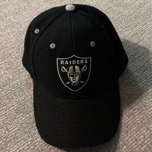 Las Vegas Raiders hat Velcro Back